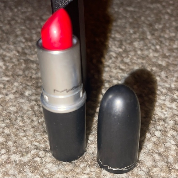 MAC bundle! - Picture 3 of 6